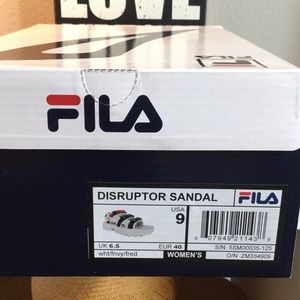 Fila Shoes - Fila Disruptor Sandals NWT size 9 Fila Shoes - Fila Disruptor Sandals NWT size 9